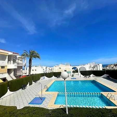 Apartament Διαμέρισμα Τορεβιέχα